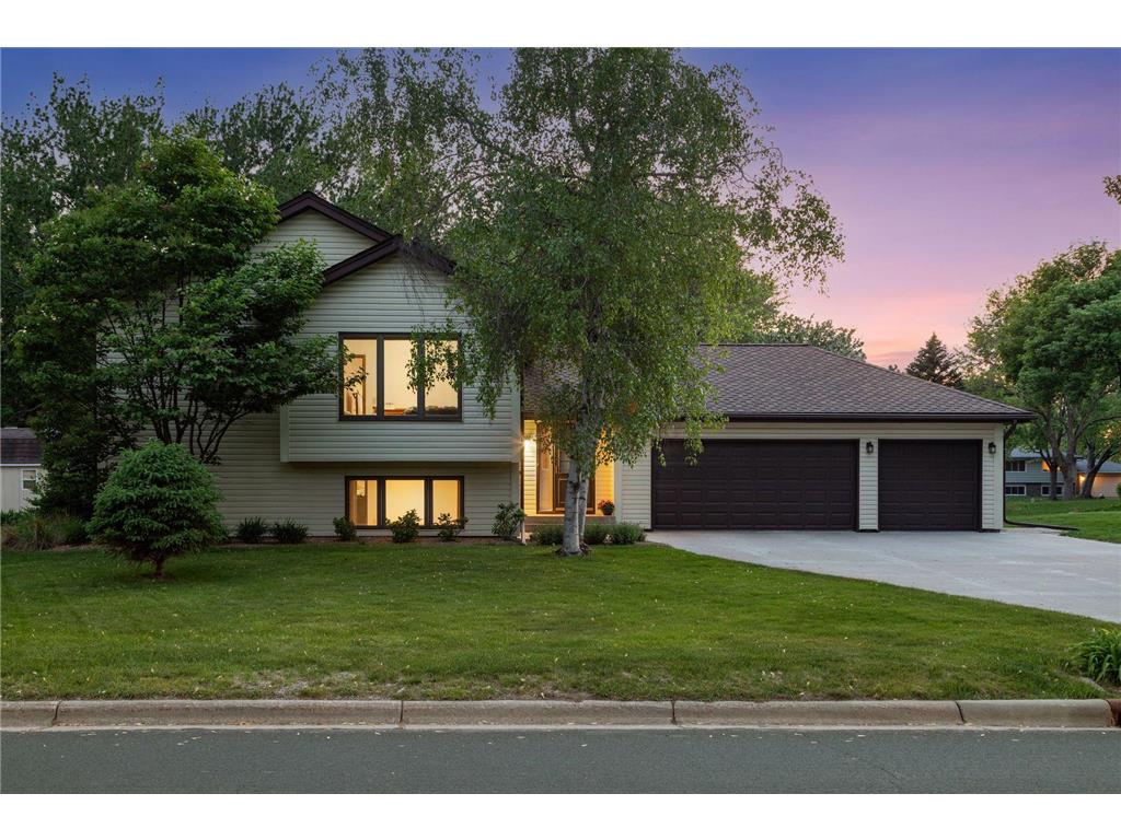 13000 Penn Avenue S Burnsville, MN 55337-1909