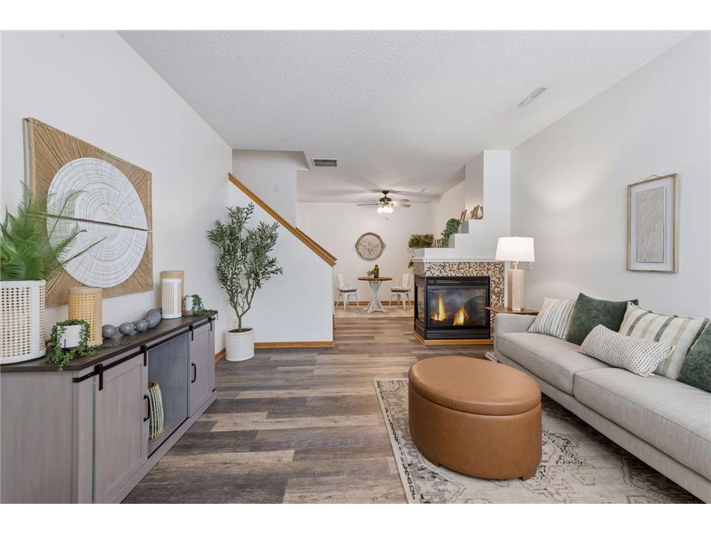 1524 Liberty Circle Shakopee, MN 55379-3069