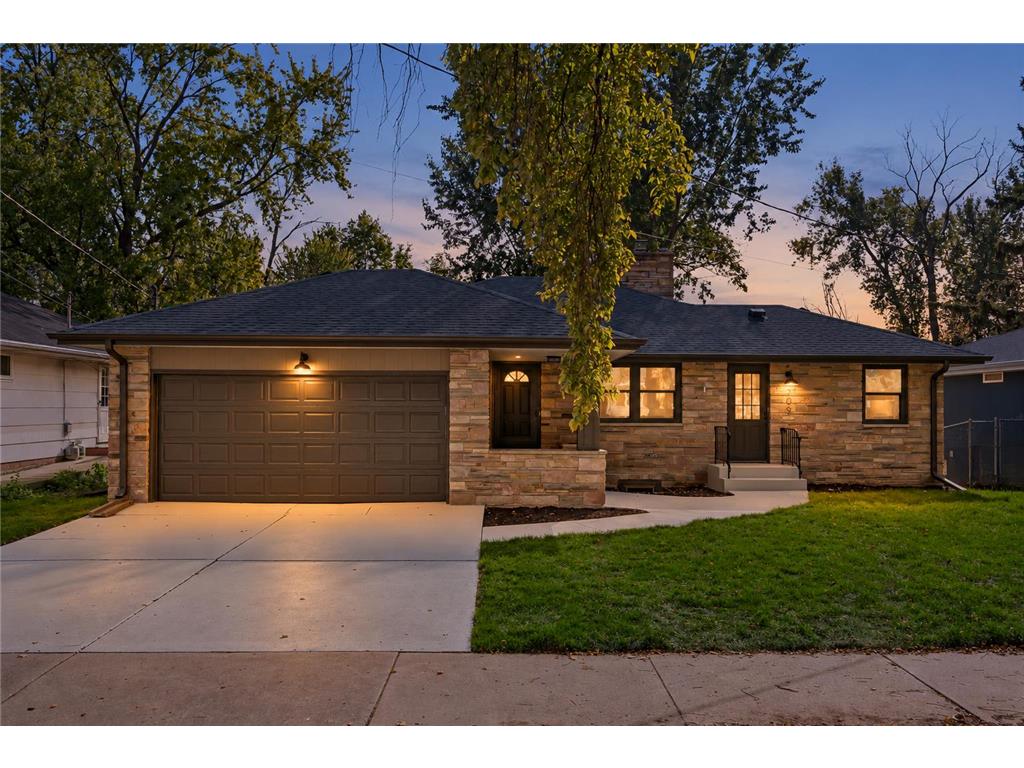 709 E 61st Street Minneapolis, MN 55417